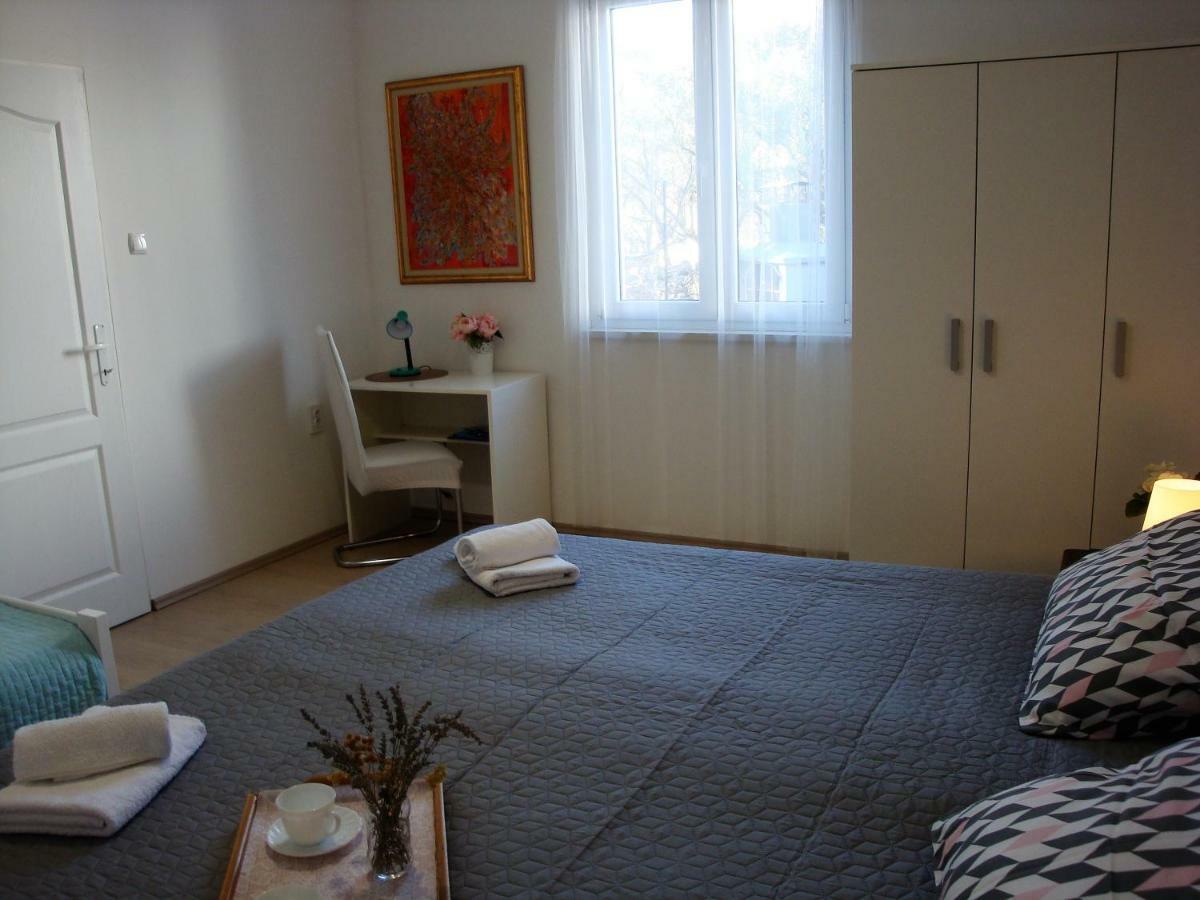 Apartments Olea Pinezići Eksteriør bilde